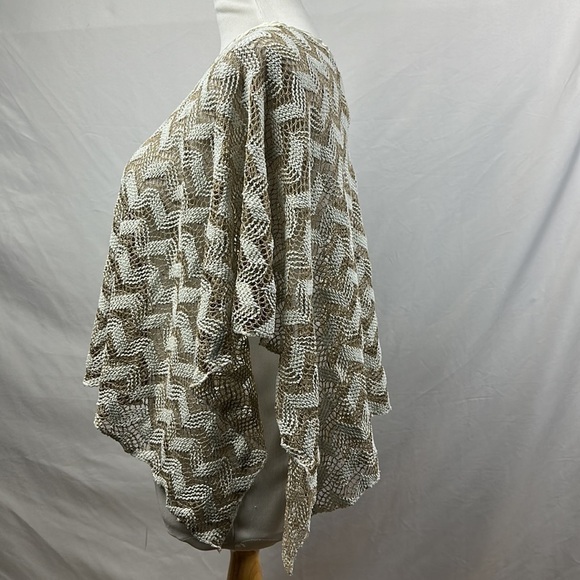 NWT NY&Co knit poncho one size - Picture 3 of 6